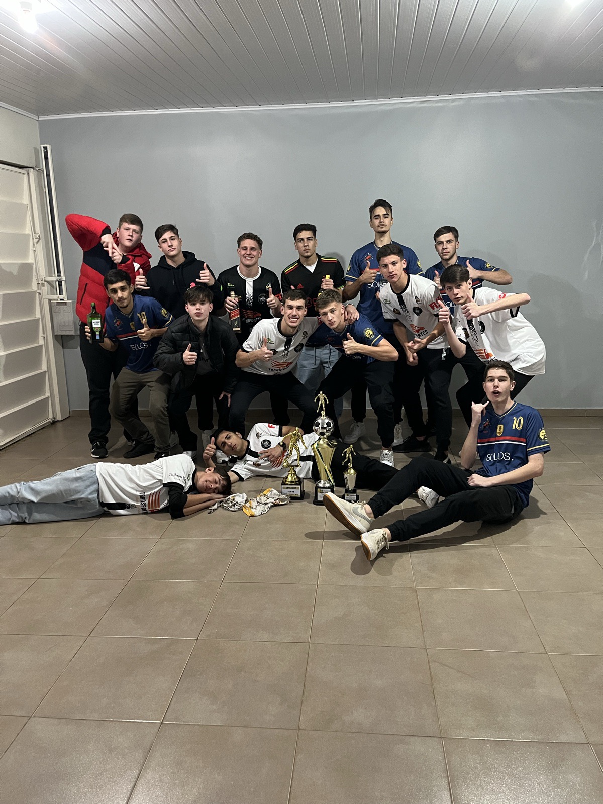 Primeira festa conjunta — Red Bull Cedro × Apokapse · 2024